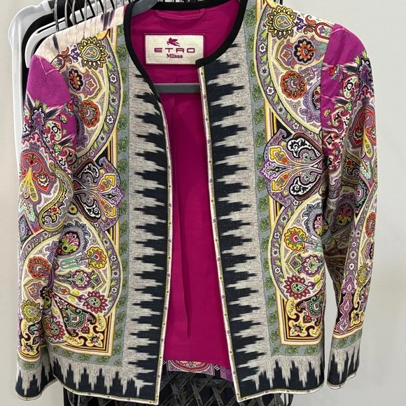 Etro Vibrant Paisley  Jacket with Pink, Green and Black Accents. - Picture 3 of 8